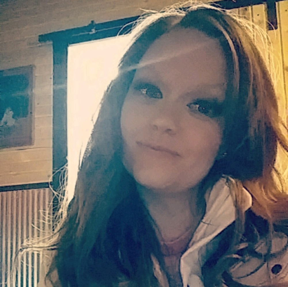 Meet your Posher, Mandy